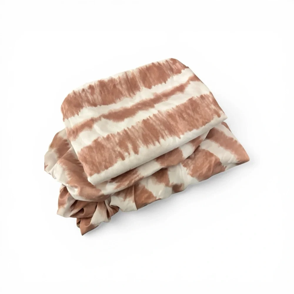Cynthia Rowley Rust and White Tie-Dye Sheet Set